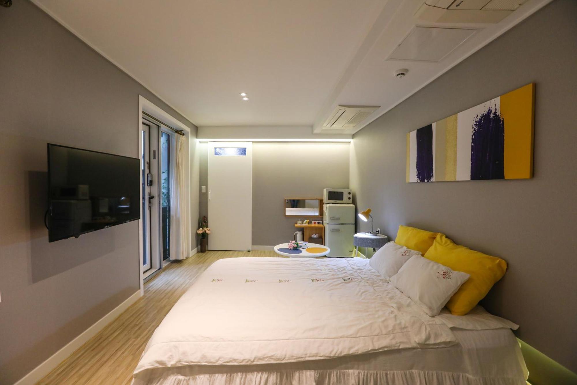 Haengok Guesthouse Jeonju Bagian luar foto